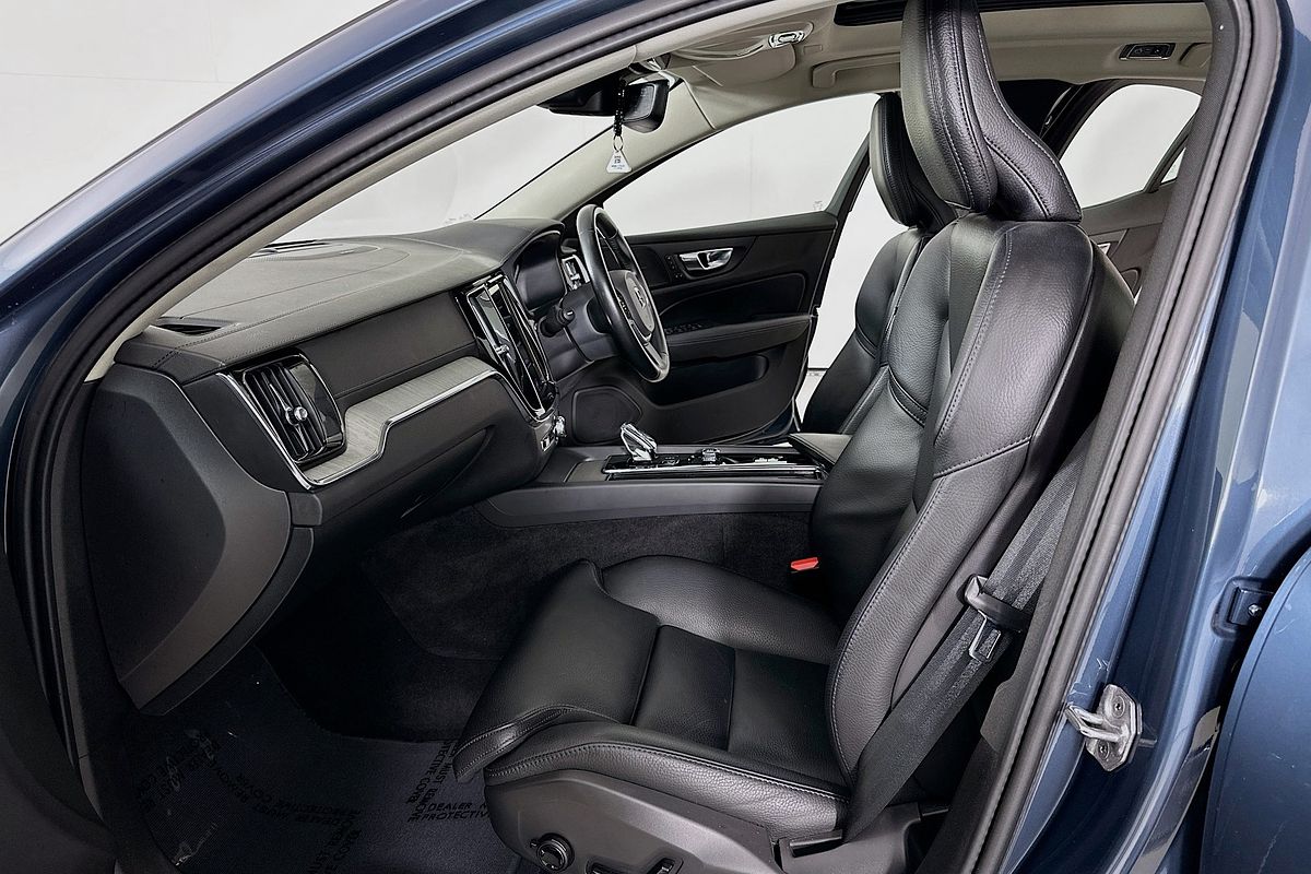 2021 Volvo S60 B5 Inscription
