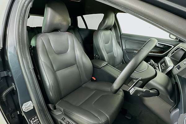 2014 Volvo V60 T5 LUXURY F MY14