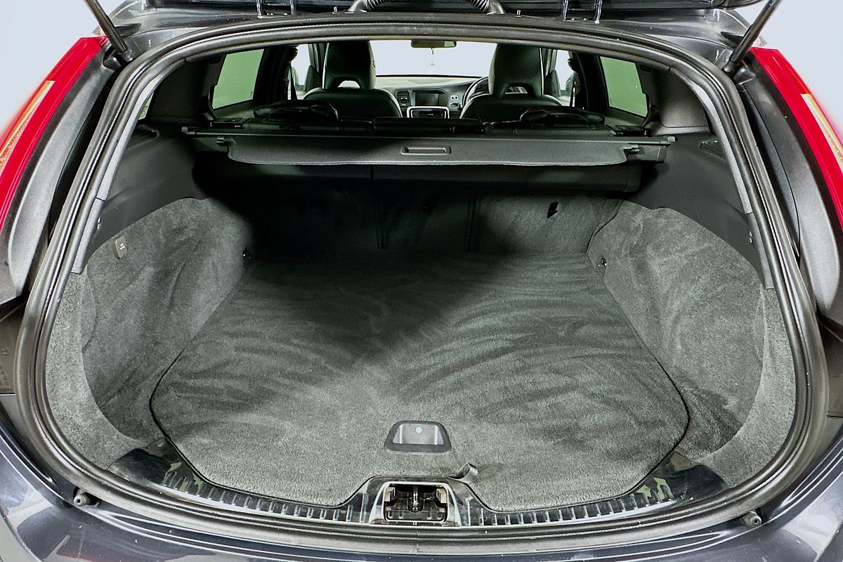 2014 Volvo V60 T5 LUXURY F MY14