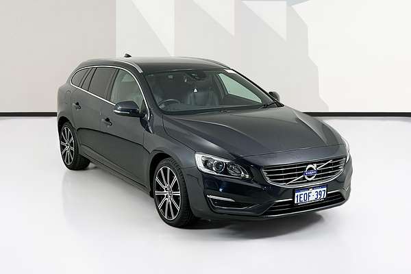 2014 Volvo V60 T5 LUXURY F MY14
