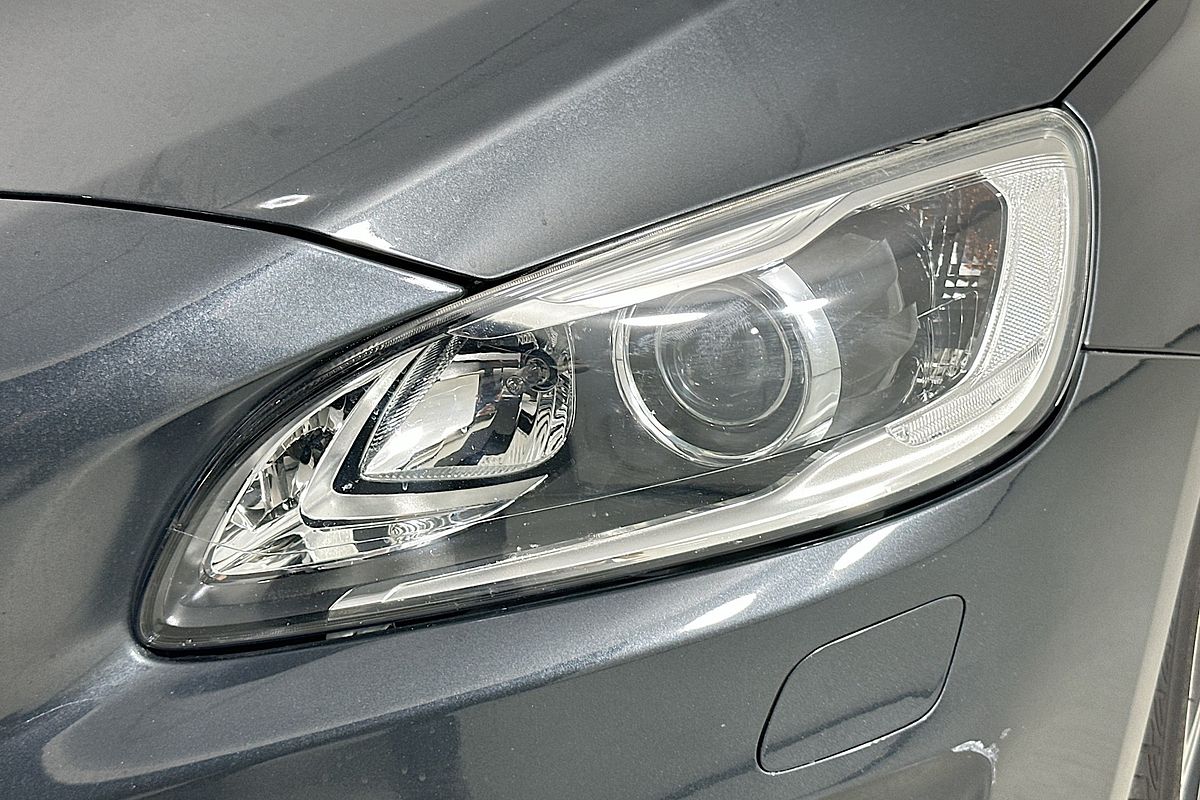 2014 Volvo V60 T5 LUXURY F MY14