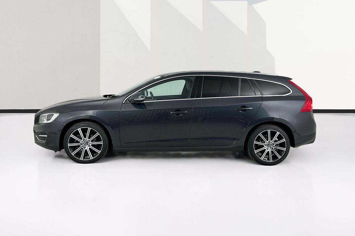 2014 Volvo V60 T5 LUXURY F MY14