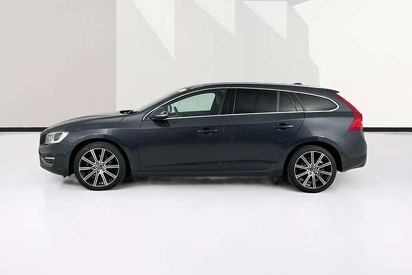 2014 Volvo V60 T5 LUXURY F MY14
