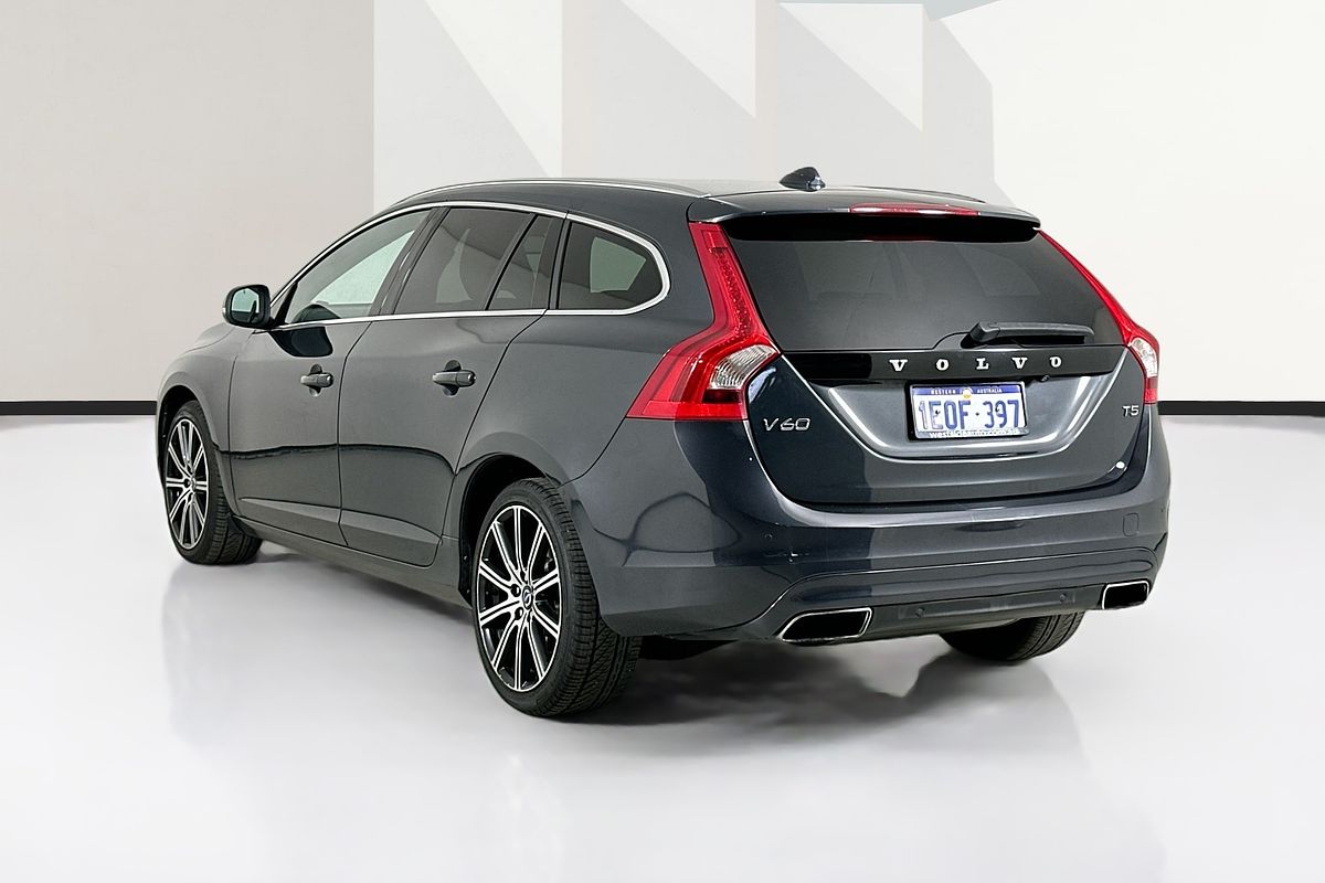 2014 Volvo V60 T5 LUXURY F MY14