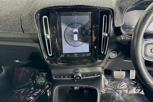 2021 Volvo XC40 T5 R-DESIGN (AWD) 536 MY21