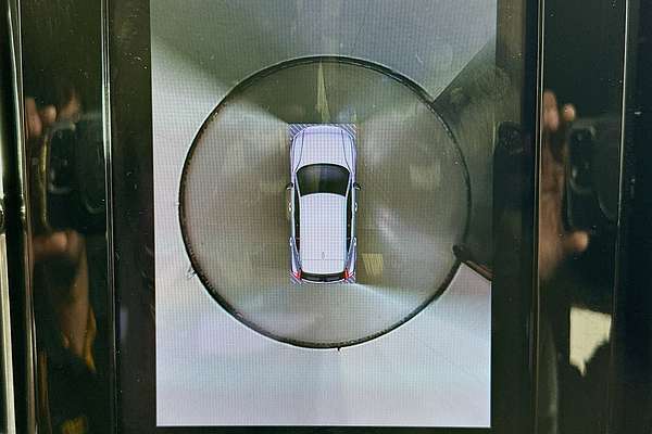 2021 Volvo XC40 T5 R-DESIGN (AWD) 536 MY21
