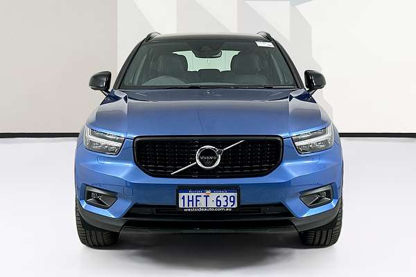 2021 Volvo XC40 T5 R-DESIGN (AWD) 536 MY21