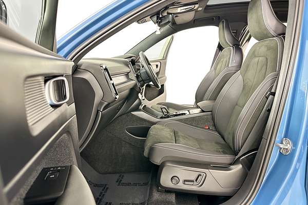 2022 Volvo XC40 ULTIMATE B5 DARK MHEV 536 MY23