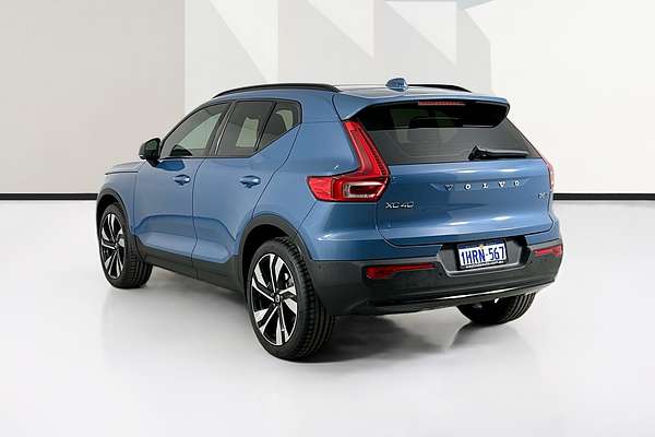 2022 Volvo XC40 ULTIMATE B5 DARK MHEV 536 MY23