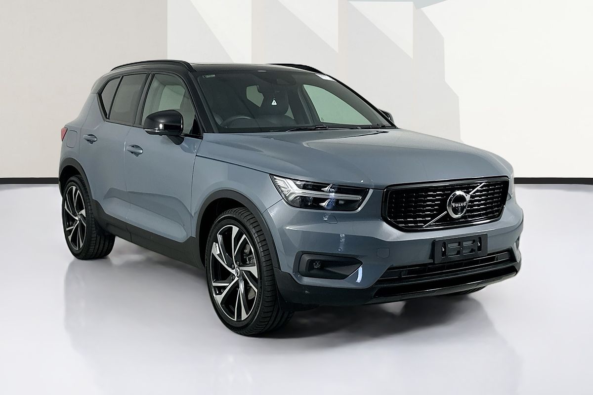2021 Volvo XC40 T5 R-DESIGN (AWD) 536 MY21