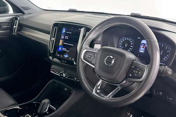 2021 Volvo XC40 T5 R-DESIGN (AWD) 536 MY21