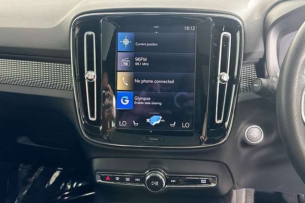 2021 Volvo XC40 T5 R-DESIGN (AWD) 536 MY21