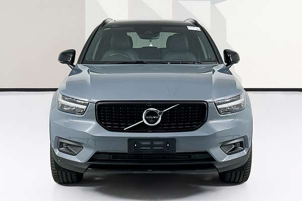 2021 Volvo XC40 T5 R-DESIGN (AWD) 536 MY21