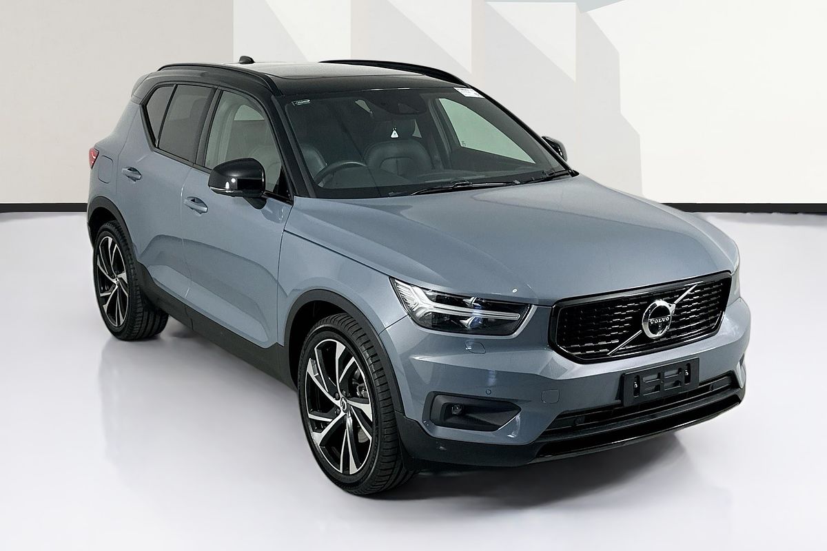 2021 Volvo XC40 T5 R-DESIGN (AWD) 536 MY21