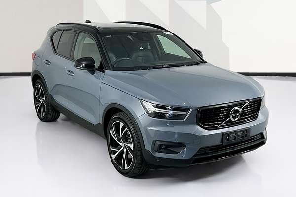 2021 Volvo XC40 T5 R-DESIGN (AWD) 536 MY21