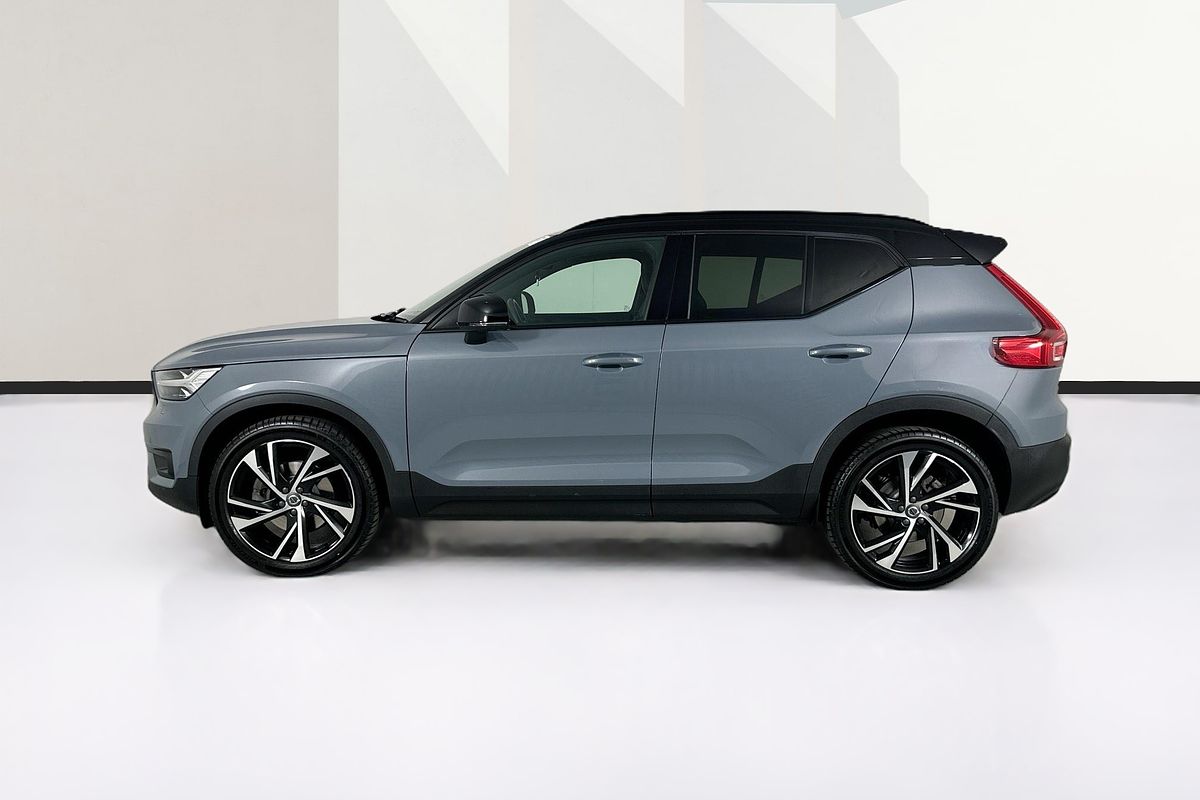 2021 Volvo XC40 T5 R-DESIGN (AWD) 536 MY21