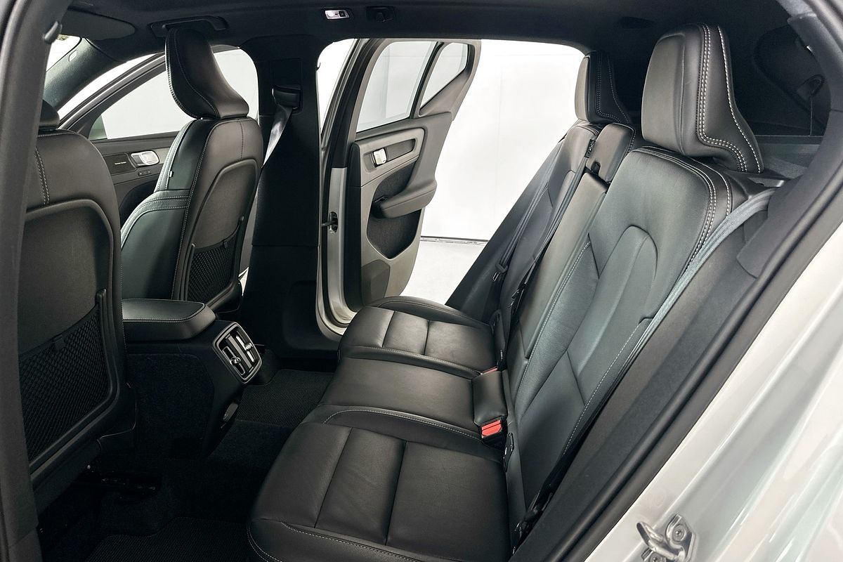 2019 Volvo XC40 T4 INSCRIPTION (AWD) 536 MY19