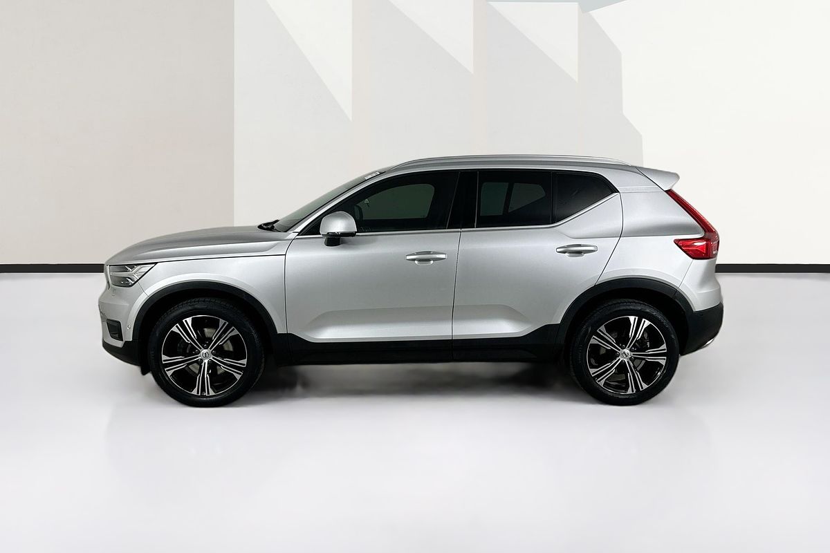 2019 Volvo XC40 T4 INSCRIPTION (AWD) 536 MY19