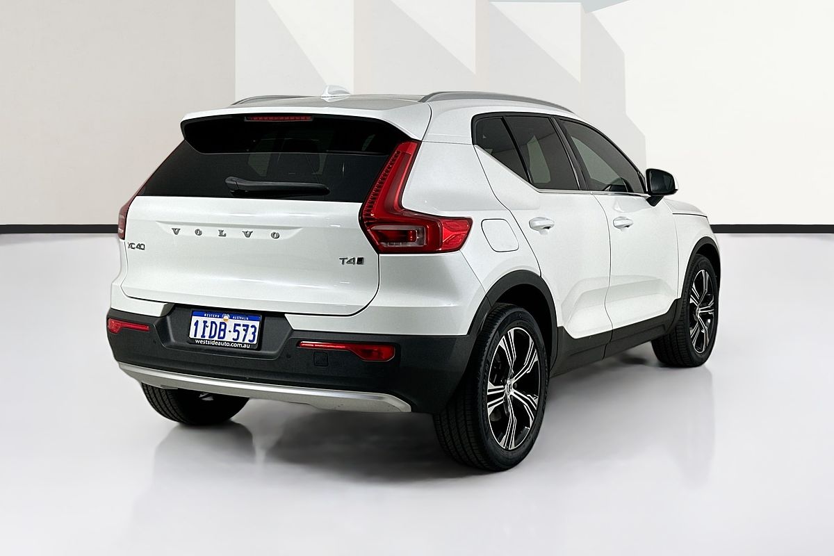 2021 Volvo XC40 T4 INSCRIPTION (AWD) 536 MY21