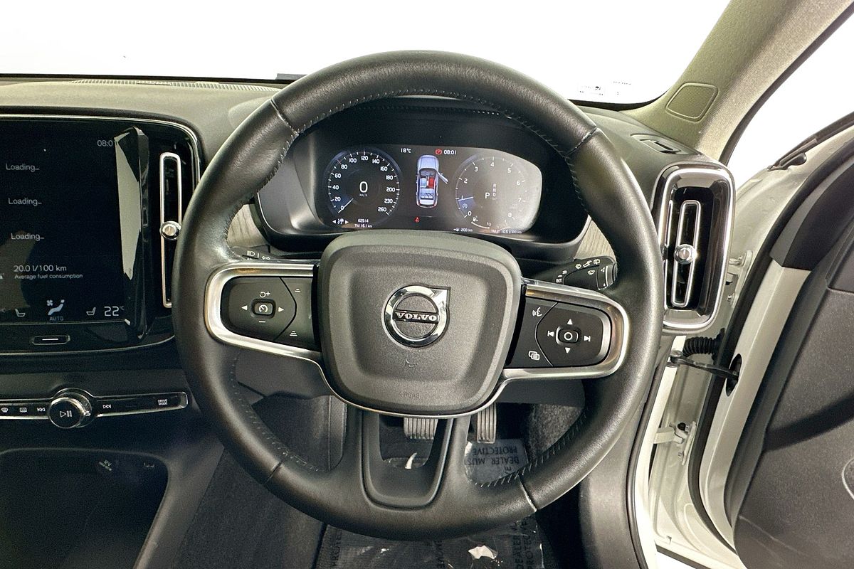 2021 Volvo XC40 T4 INSCRIPTION (AWD) 536 MY21