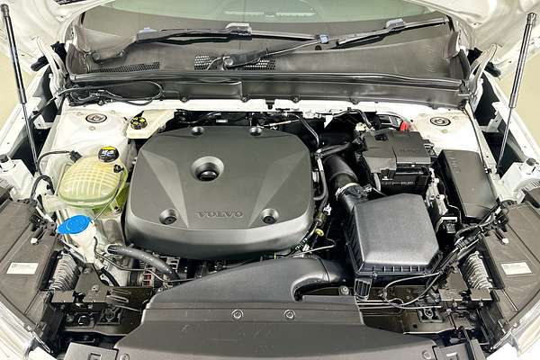 2021 Volvo XC40 T4 INSCRIPTION (AWD) 536 MY21