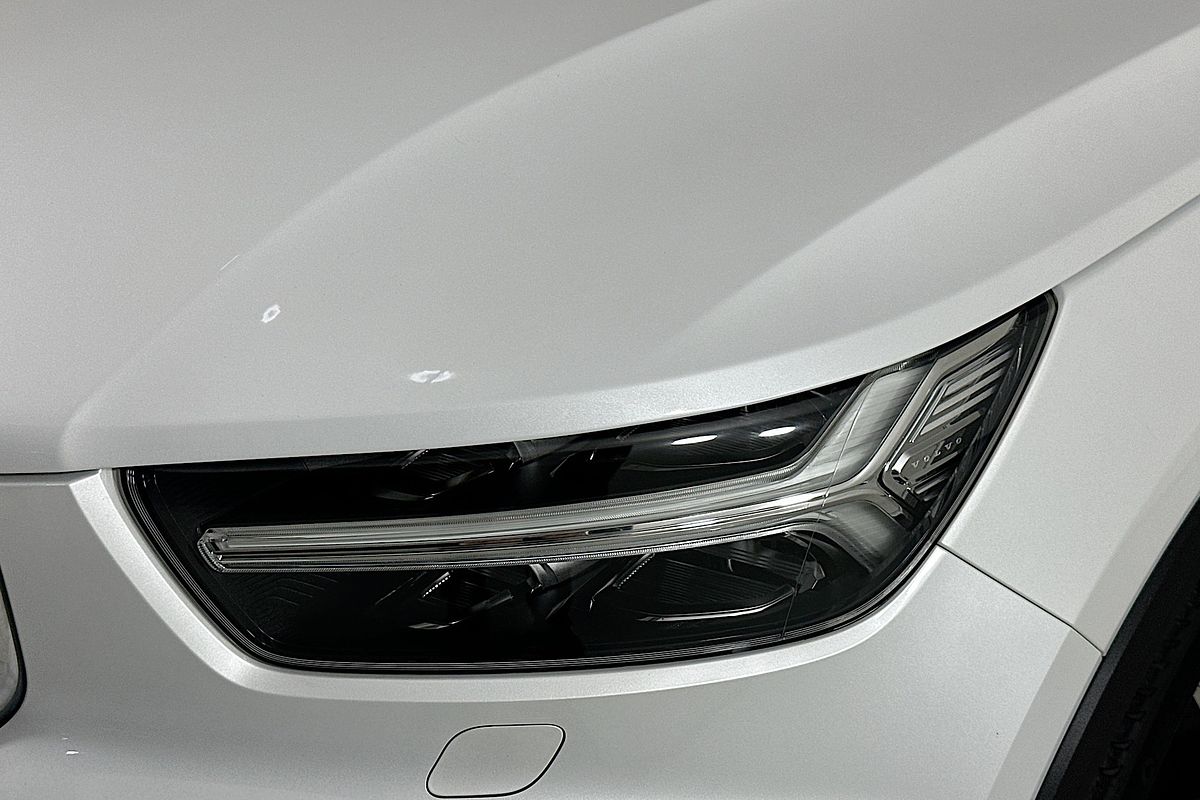 2021 Volvo XC40 T4 INSCRIPTION (AWD) 536 MY21