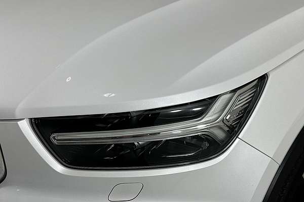 2021 Volvo XC40 T4 INSCRIPTION (AWD) 536 MY21