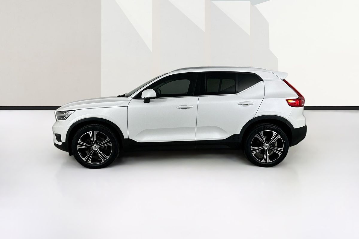 2021 Volvo XC40 T4 INSCRIPTION (AWD) 536 MY21