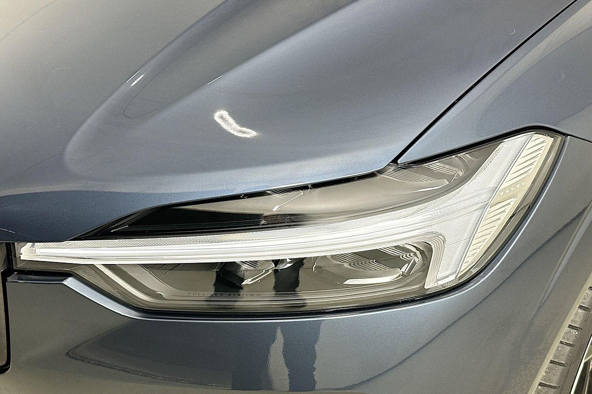2022 Volvo XC60 RECHARGE PHEV 256 MY22