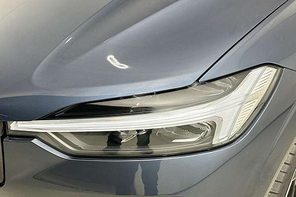 2022 Volvo XC60 RECHARGE PHEV 256 MY22