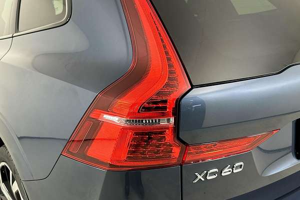 2022 Volvo XC60 RECHARGE PHEV 256 MY22