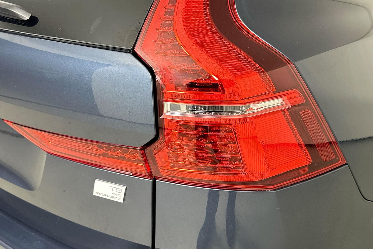 2022 Volvo XC60 RECHARGE PHEV 256 MY22