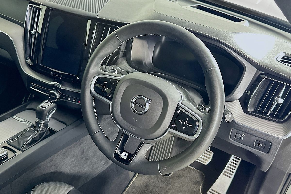 2019 Volvo XC60 T6 R-DESIGN (AWD) 246 MY19