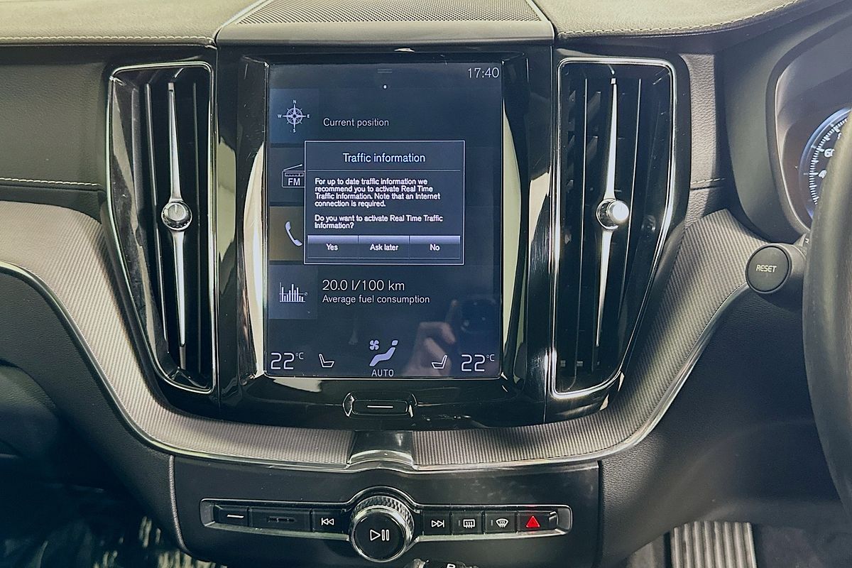 2019 Volvo XC60 T6 R-DESIGN (AWD) 246 MY19