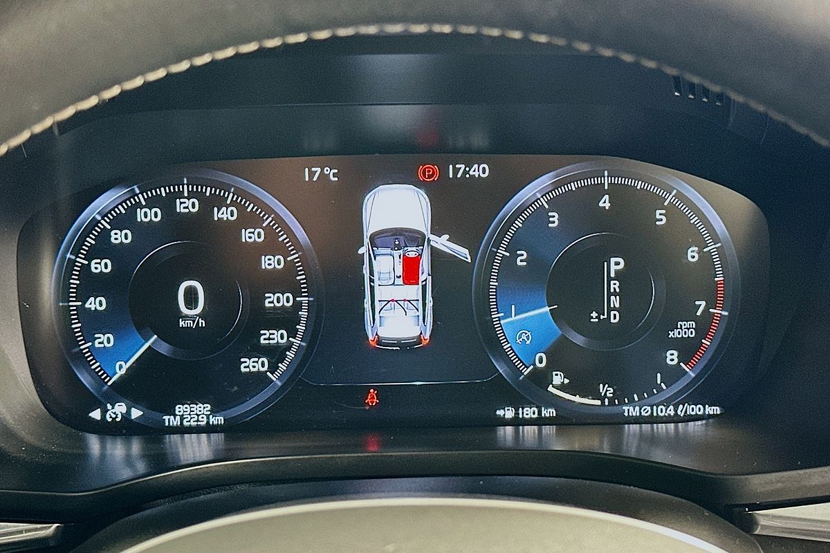 2019 Volvo XC60 T6 R-DESIGN (AWD) 246 MY19