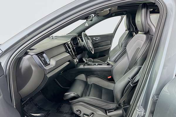 2019 Volvo XC60 T6 R-DESIGN (AWD) 246 MY19