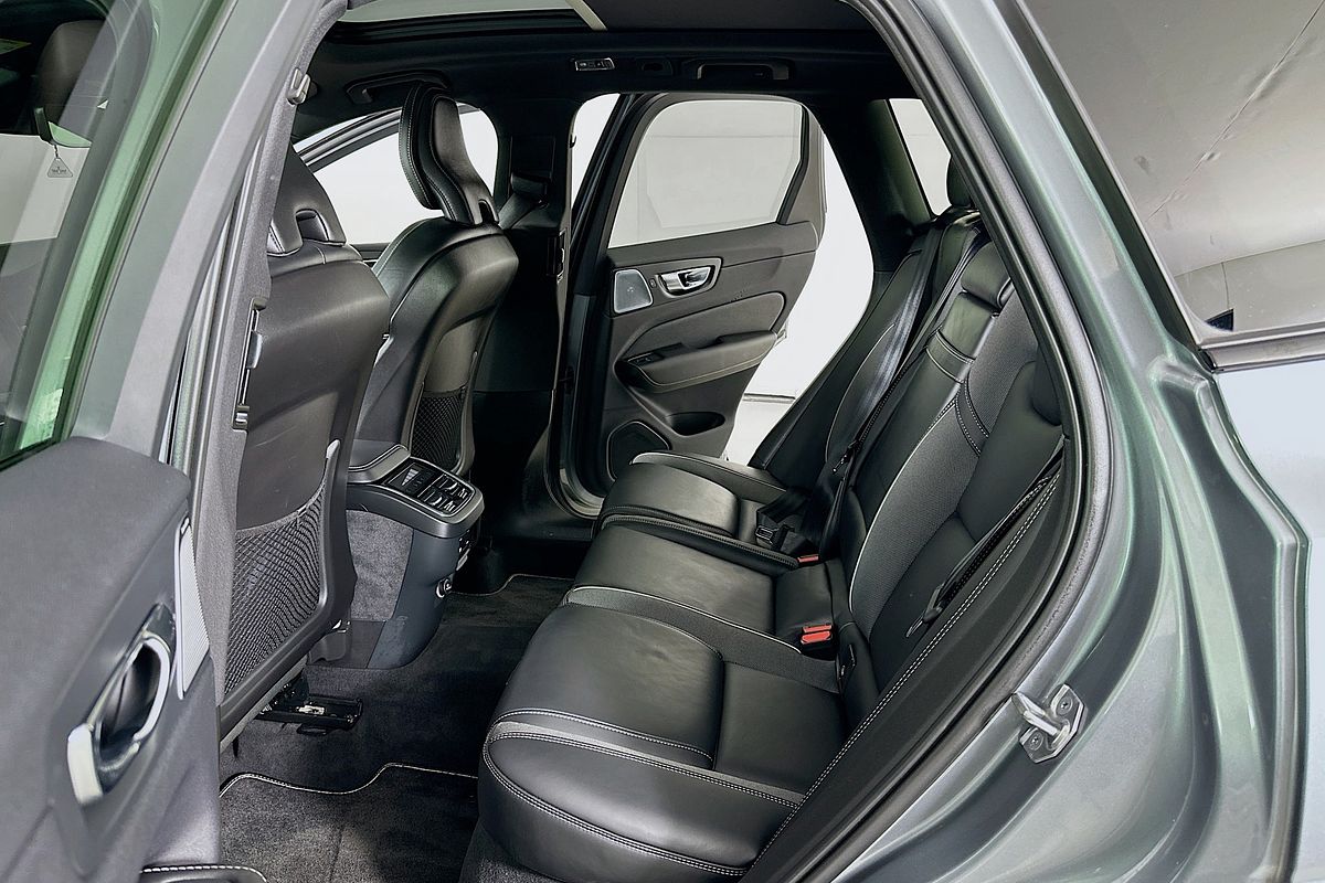 2019 Volvo XC60 T6 R-DESIGN (AWD) 246 MY19