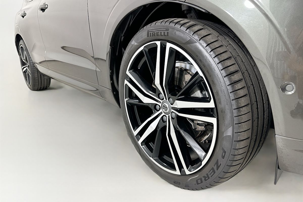 2021 Volvo XC60 T6 R-DESIGN (AWD) 246 MY21