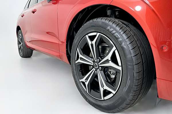 2021 Volvo XC60 B5 MOMENTUM MHEV 246 MY22
