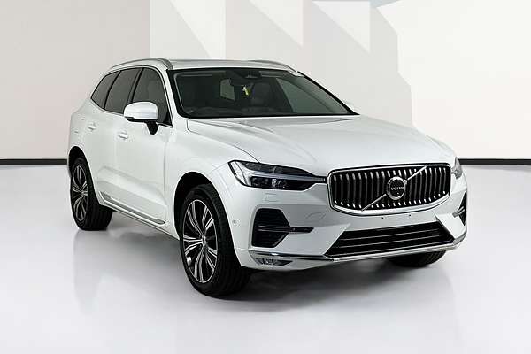 2022 Volvo XC60 B5 INSCRIPTION MHEV 246 MY22