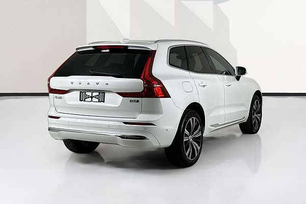 2022 Volvo XC60 B5 INSCRIPTION MHEV 246 MY22