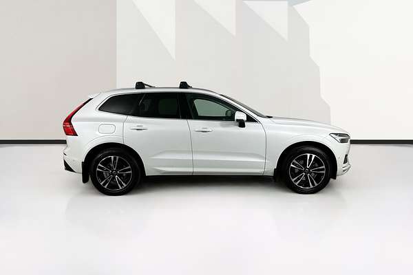 2021 Volvo XC60 T5 MOMENTUM (AWD) 246 MY21