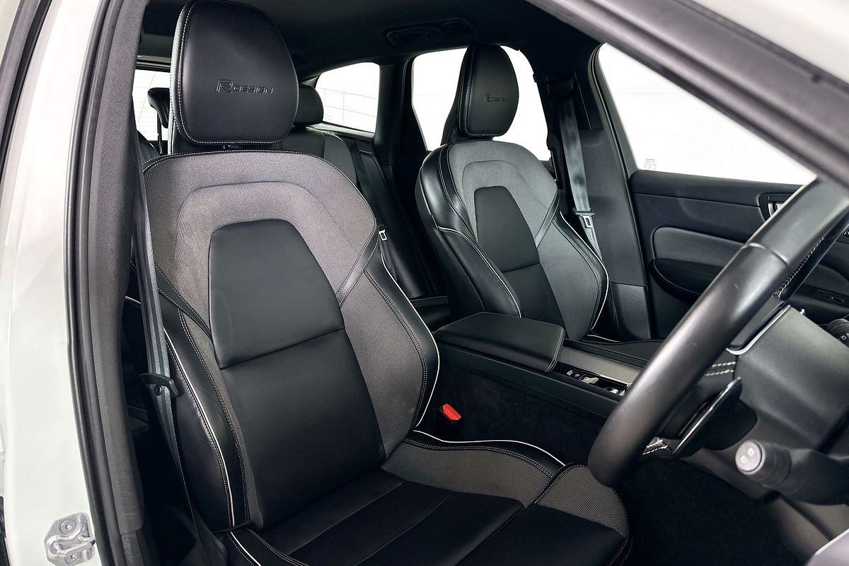 2019 Volvo XC60 T6 R-DESIGN (AWD) 246 MY20