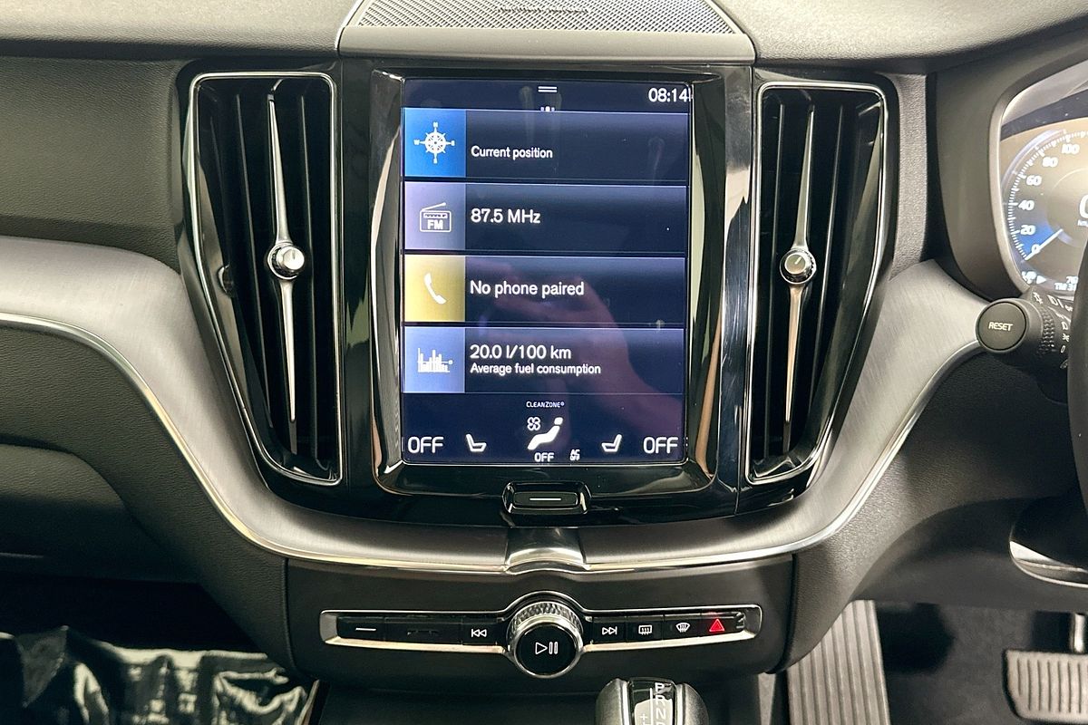2021 Volvo XC60 T5 MOMENTUM (AWD) 246 MY21
