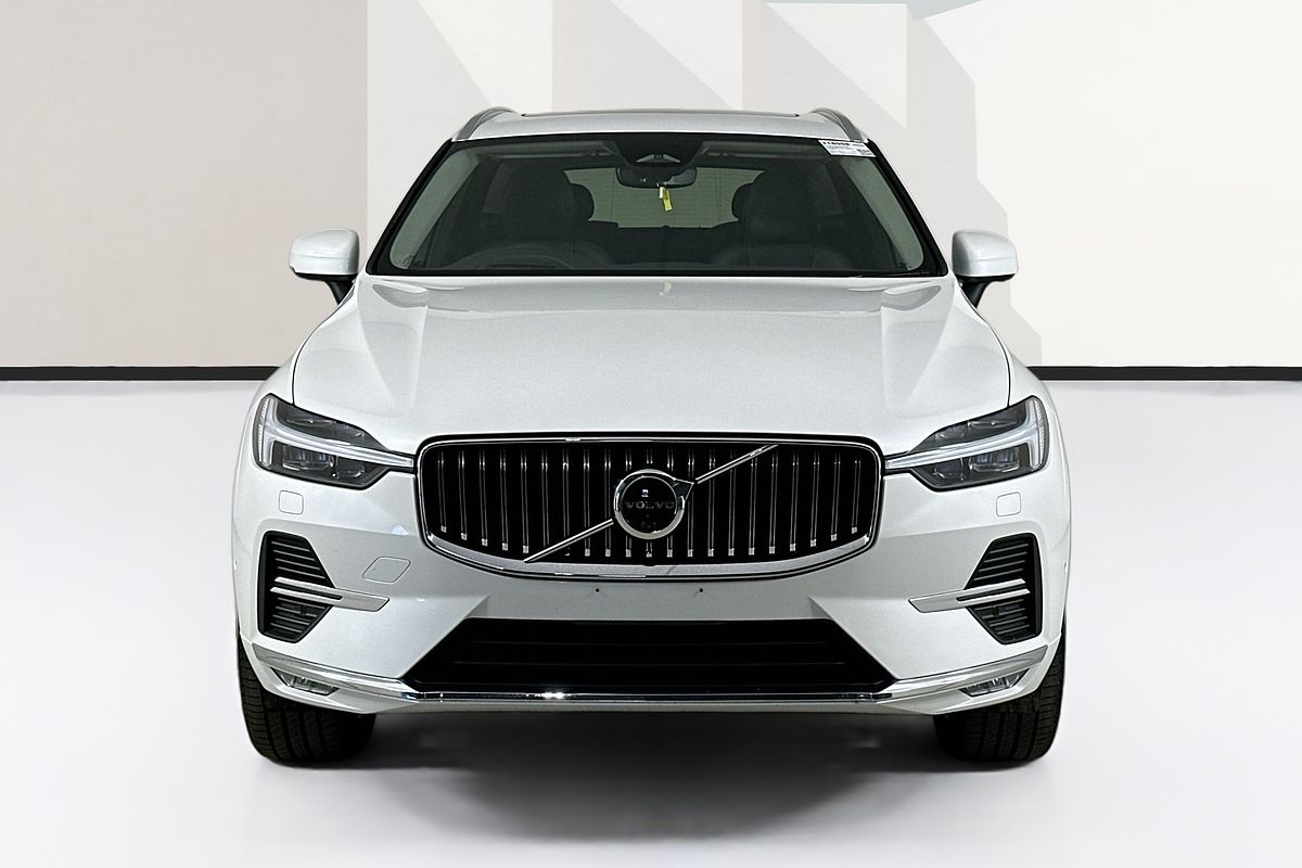 2022 Volvo XC60 B5 INSCRIPTION MHEV 246 MY22