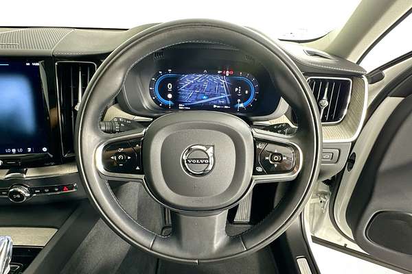 2022 Volvo XC60 B5 INSCRIPTION MHEV 246 MY22