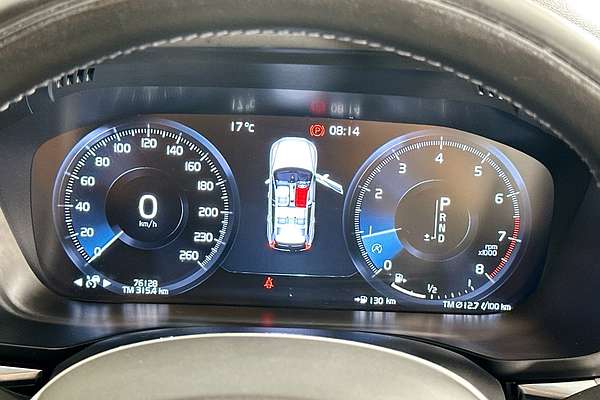2021 Volvo XC60 T5 MOMENTUM (AWD) 246 MY21