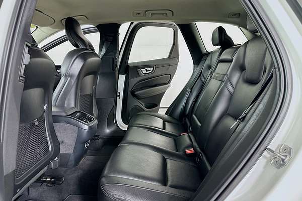 2020 Volvo XC60 D4 INSCRIPTION (AWD) 246 MY20