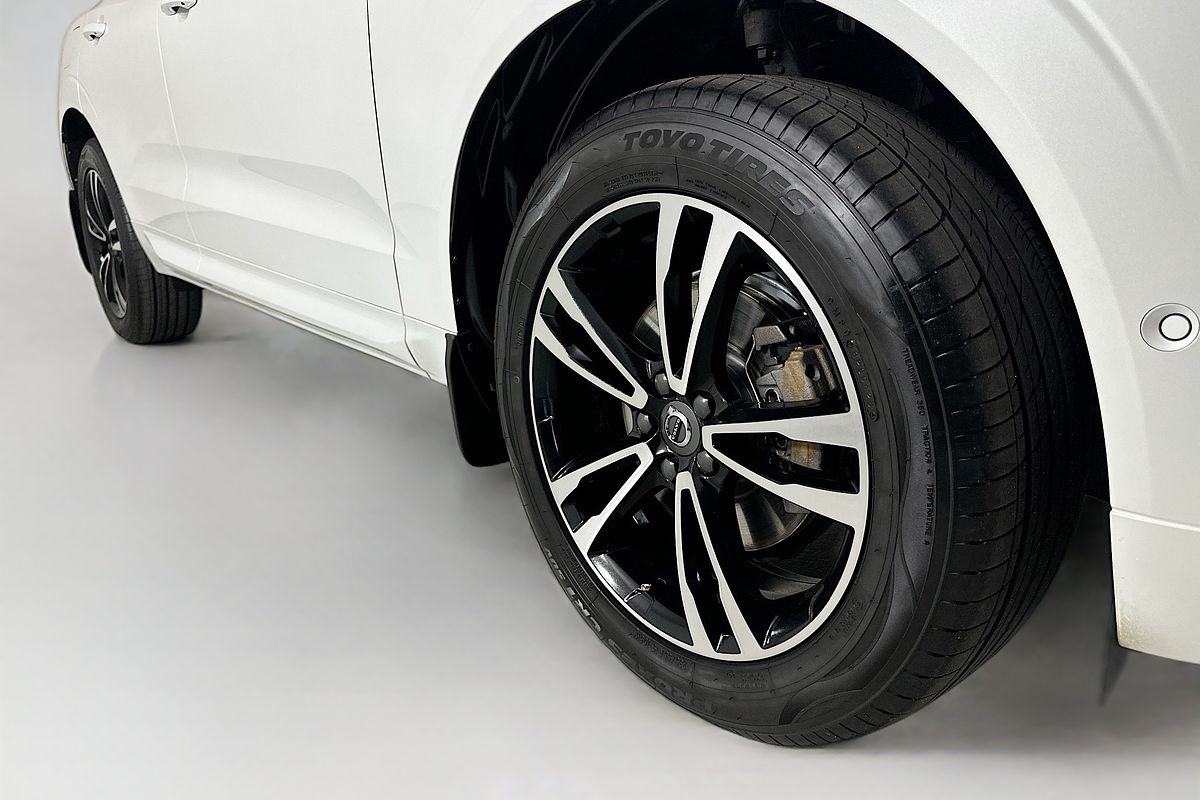 2021 Volvo XC60 T5 MOMENTUM (AWD) 246 MY21