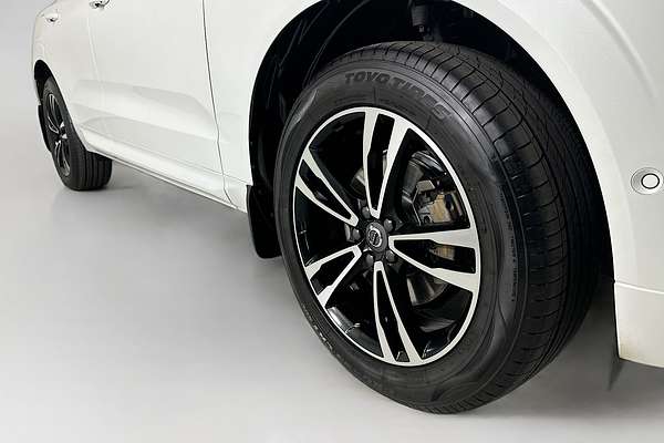 2021 Volvo XC60 T5 MOMENTUM (AWD) 246 MY21